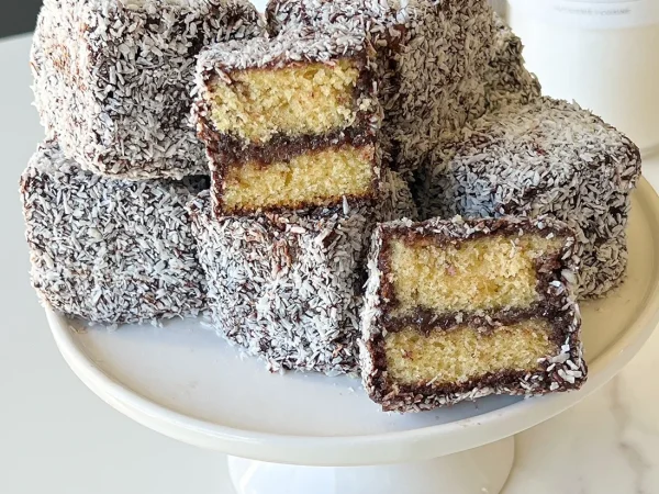 Lamington Cake