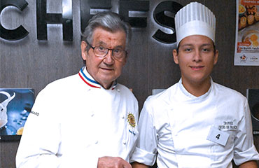 Lucas Potier remporte le 1er prix du trophée Œufs de France avec son « brunch’œuf de nos régions »