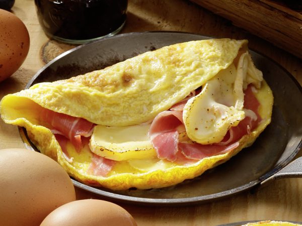 Omelette au Reblochon et au Jambon de Montagne