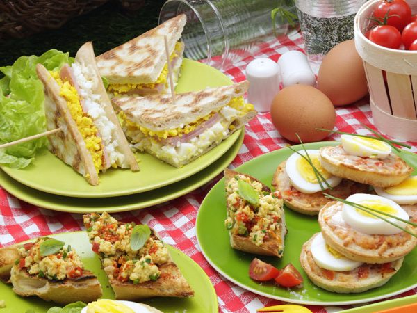 Le Club Sandwich au Jambon et Œufs Mimosa