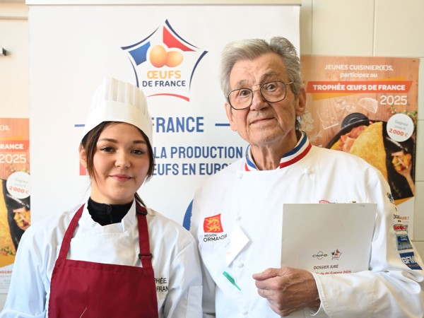 Lily Boire remporte le 3e prix du Trophée Oeufs de France 2025 avec son Omelette bourbonnaise roulée à la pastille Vichy